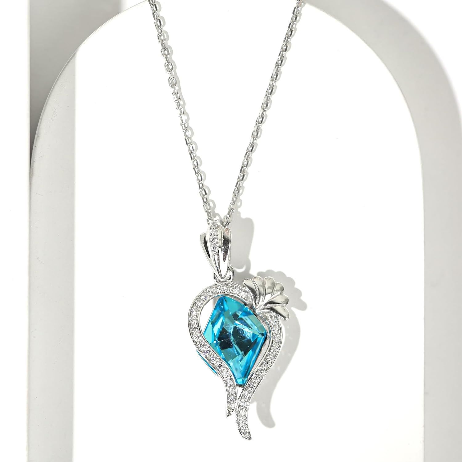 SILVERTOWN 925 Silver Jewellery | Gifts for Women & Girls | Wedding Gifts | Silver Pendant Necklace for Women with Chain (Blue)