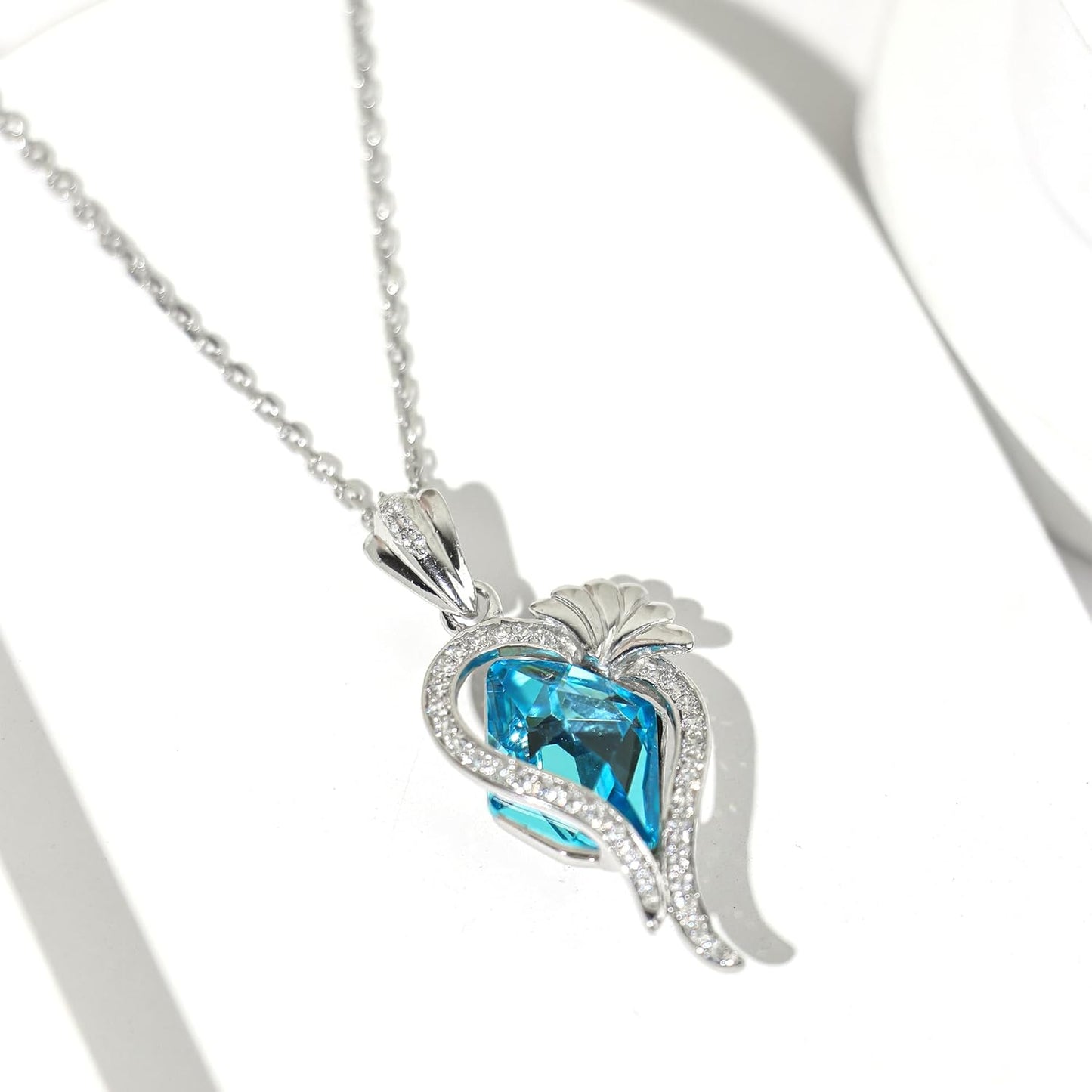 SILVERTOWN 925 Silver Jewellery | Gifts for Women & Girls | Wedding Gifts | Silver Pendant Necklace for Women with Chain (Blue)